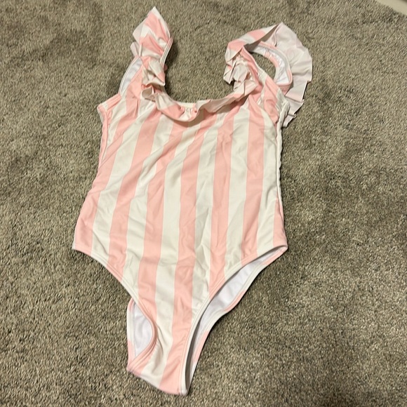 Ruffle Sleeve One Piece Swimsuit (S) - Picture 2 of 5